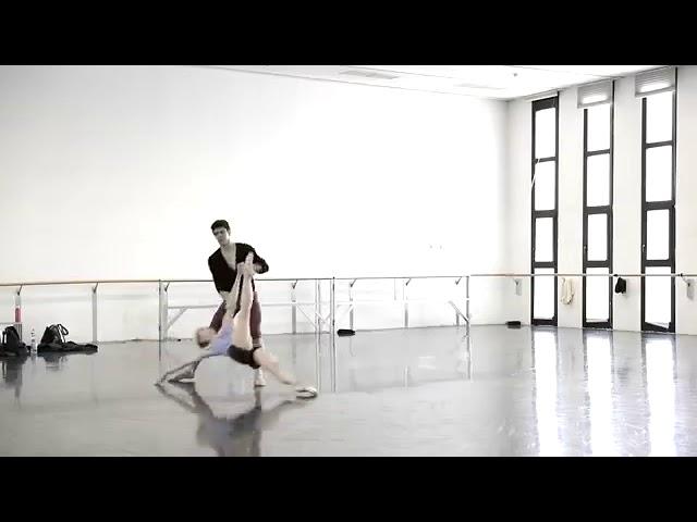 Melissa Hamilton and Roberto Bolle in rehearsal at Teatro alla Scala