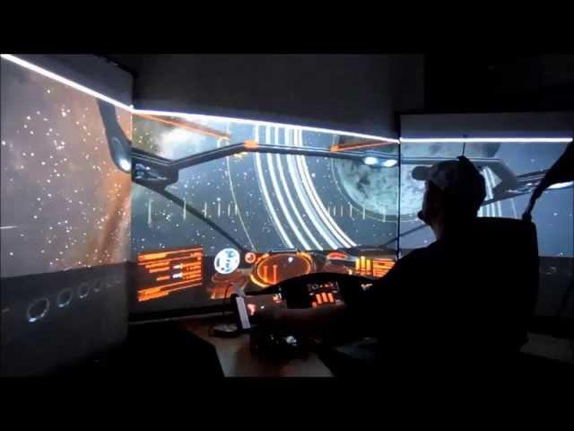 Elite Dangerous Cockpit mit 3 Beamern