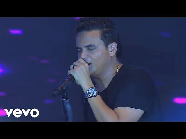 Silvestre Dangond - Cómo Lo Hizo (Vivo)