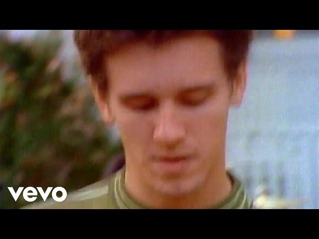 Superchunk - Throwing Things