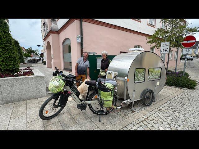 Zum Fahrradwohnwagentreffen nach Merkendorf. Mai 2024.