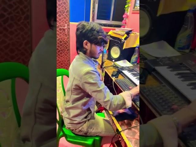 Ashish yadav#Bk_Recording_Studio Me Masti karte huwe Midi play With ASHISH YADAV