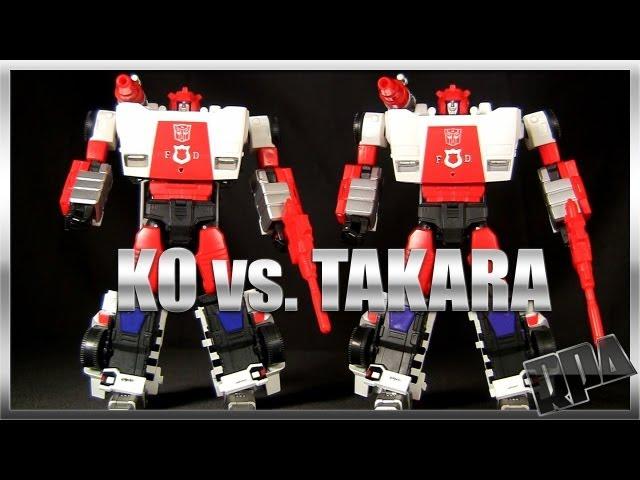 KO MP-14 ALERT vs. Takara MP-14 RED ALERT Transformers Masterpiece robot figure review