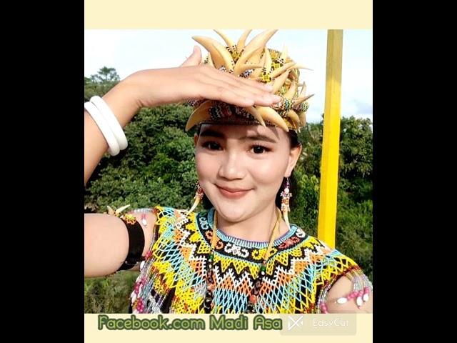 Gadis Dayak Cantik