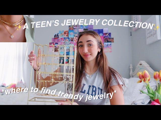 a teen’s jewelry collection*trendy*