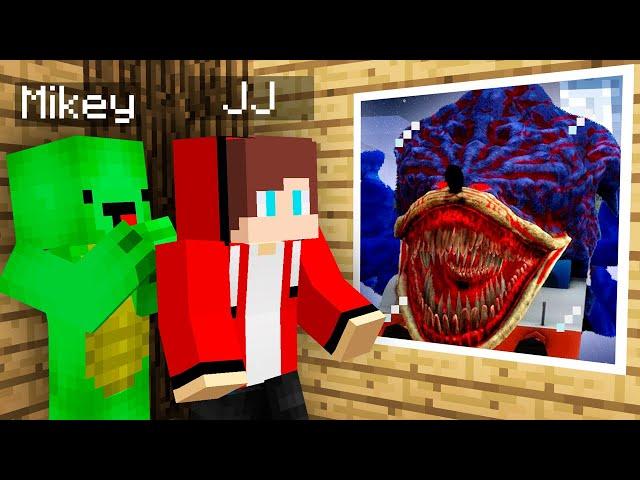 JJ and Mikey vs THOMAS.EXE + SONIC TAPES in minecraft! Challenge from Maizen!