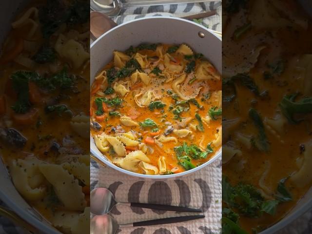 My family goes crazy over this One Pot Veggie Tortellini Soup #shorts