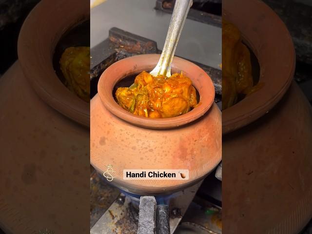 Handi Chicken. #ashortaday #delhifood #handichicken