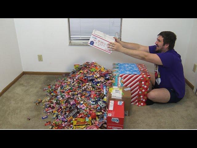 A lot of candy NEW !