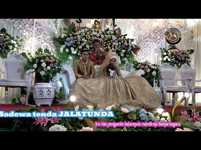 Ira rias pengantin kelampok mandiraja Banjarnegara gaun pengantin