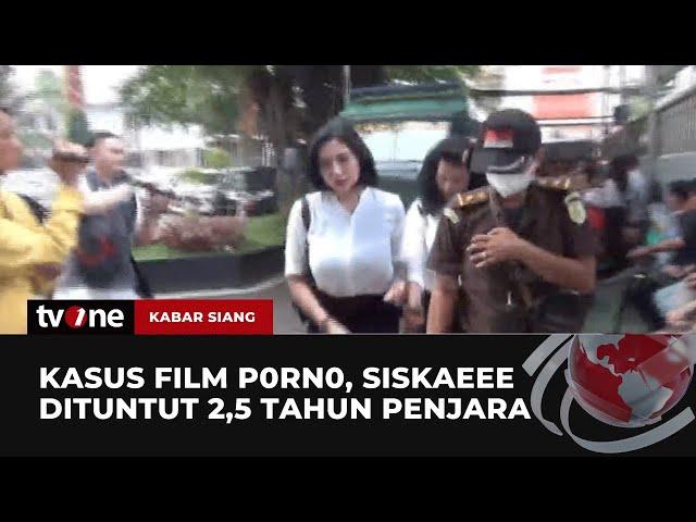 11 Pemain Film Porno Dituntut 2 Tahun Penjara | Kabar Siang tvOne