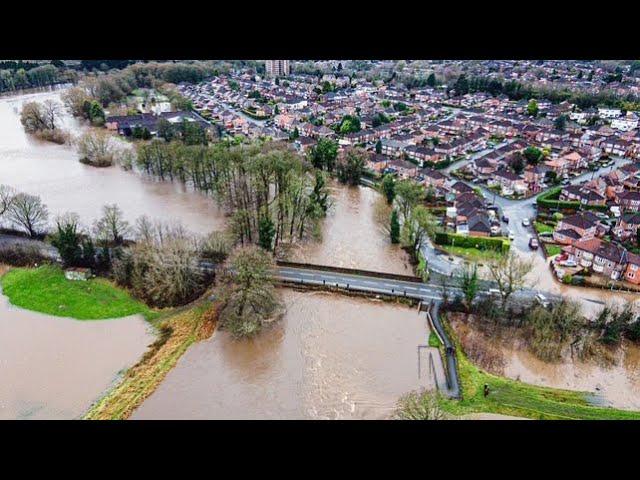 Major incident stood down after widespread flooding sees 1,000 evacuated and a canal to collapse