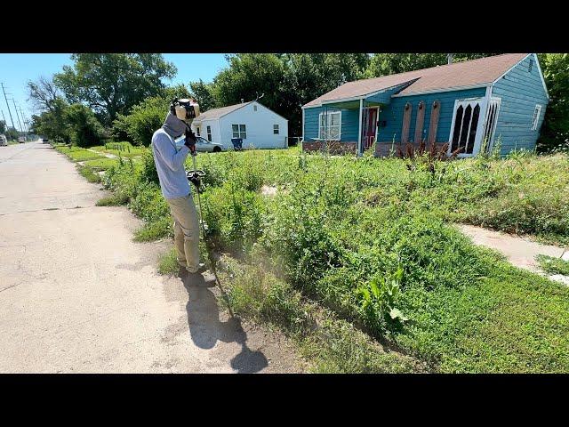 This neighbor was FRUSTRATED with how they were keeping their lawn