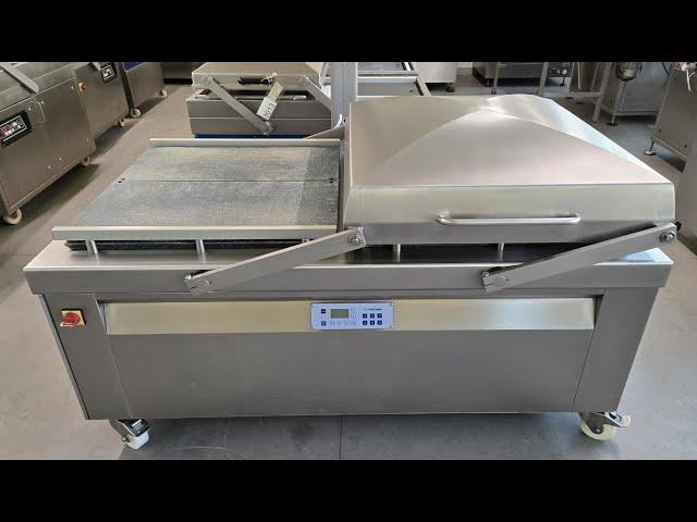 Double-chamber vacuum packing machine MULTIVAC C 550