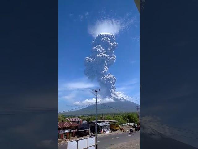 Gunung  Api Lembata #IleApe