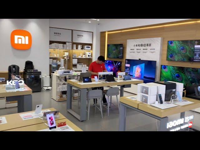 Different Xiaomi Mi Products: How Mi Store looks in China!  (Small Town Version)