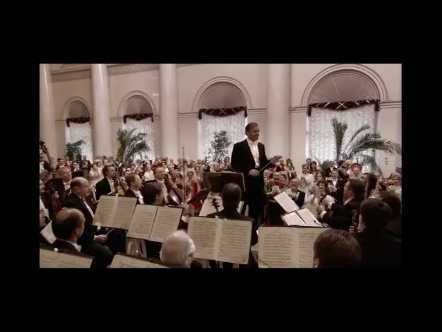 Scene from Russian Ark where violinist looks at camera