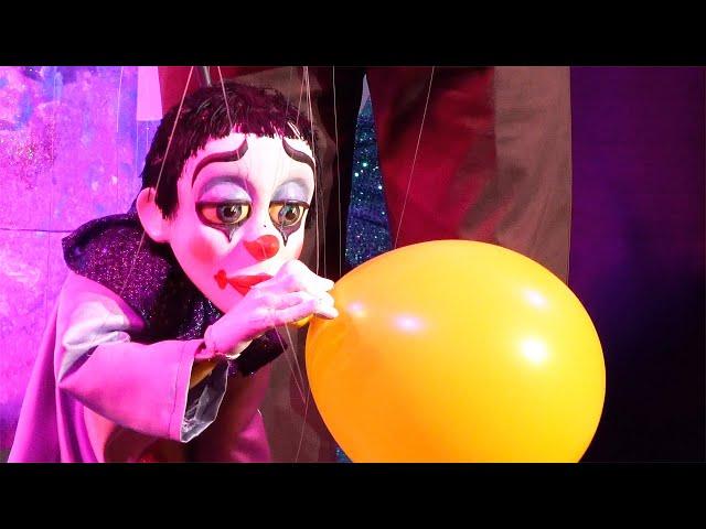 Clown Marionette Puppet Show | Helio with Balloon | Scott Land Puppeteer