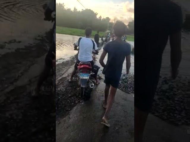 Jaynagar Karma Tola  mansahi pani ke mamle mein bahut takleef ho raha hai mansahi ka road mein like