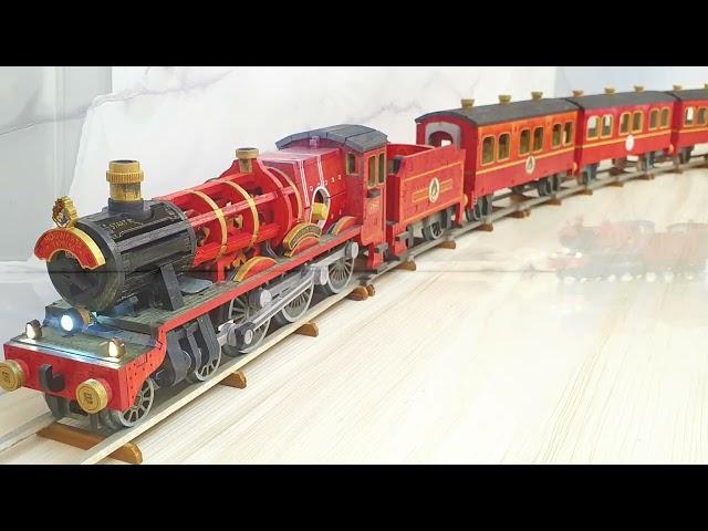Hogwarts™ Express working model train by Ugears | Painted and filmed by Azai Lo