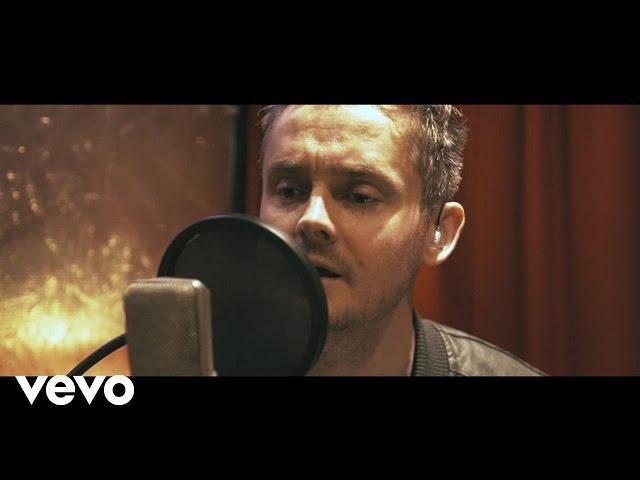 Tom Chaplin - Solid Gold ft. JONES