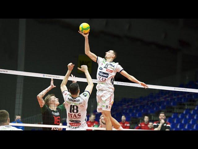 Simone Giannelli | 200 IQ Volleyball | Amazing Volleyball Setter