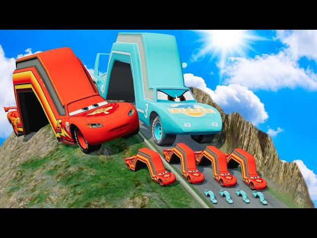 Big & Small Long Square Lightning Mcqueen vs Big & Small Long Square King Dinoco | BeamNG.Drive