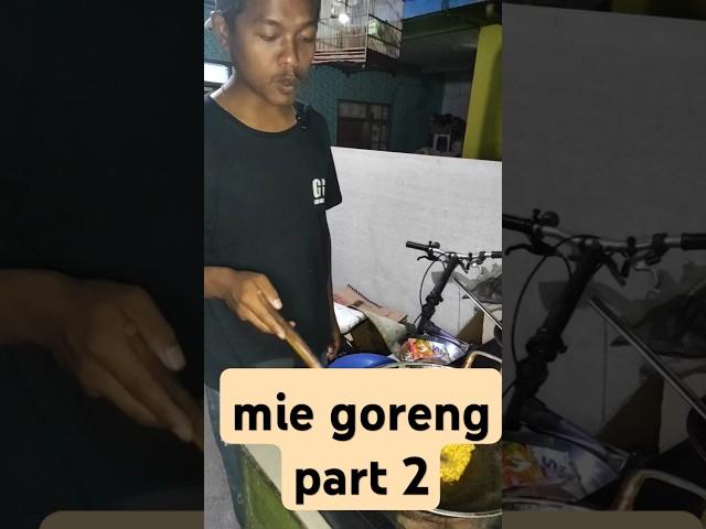 mie gorenng part 2#funnyshorts #lucu #sketsabodorsunda #ngakak #funnyshorts #comedy #barakatax