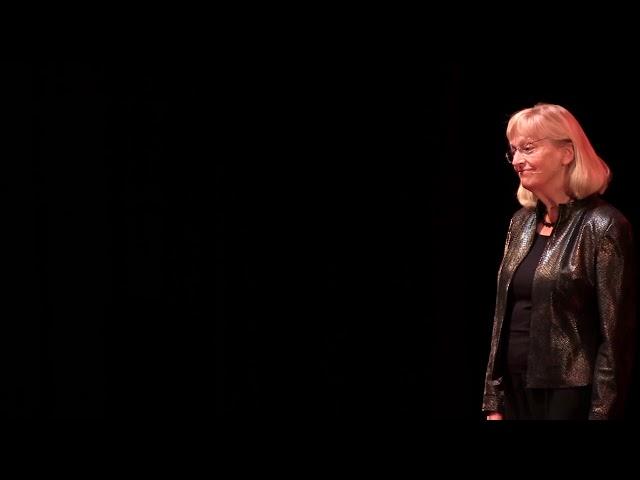 Inside the Mind of a Timebender – Why I’m Always Late | Grace Pacie | TEDxBedford