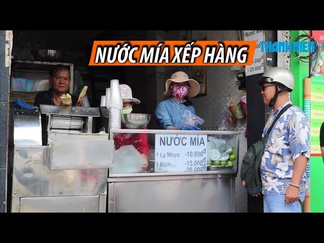 Tiệm nước mía hơn nửa thế kỷ - người Sài Gòn phải xếp hàng chờ mua