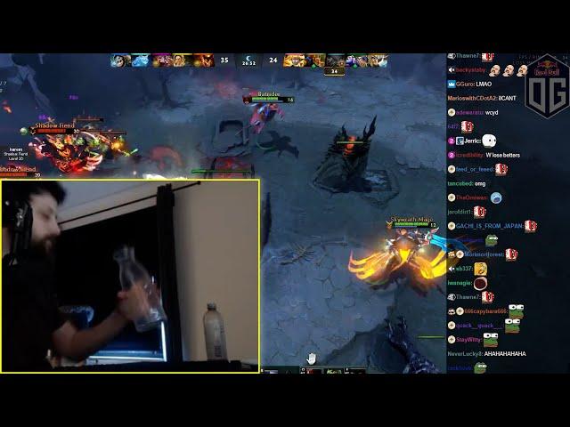 Gorgc breaks his beloved VASE during his malding session fueled by OneGuy in chat