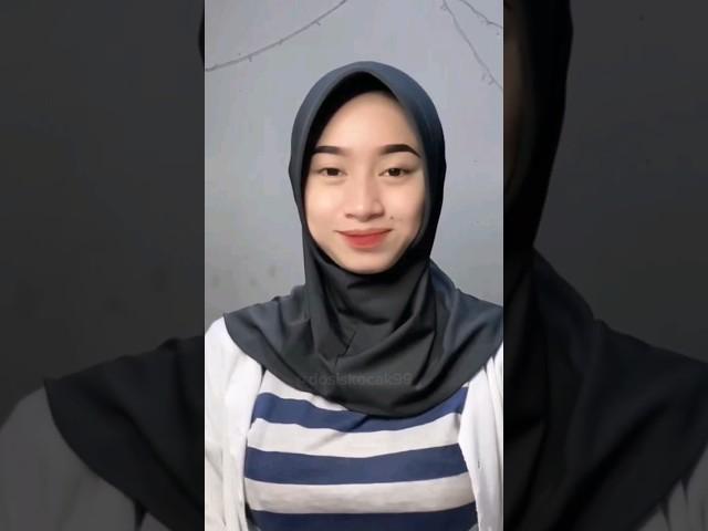 hijab hitam senyum #hijab #shorts