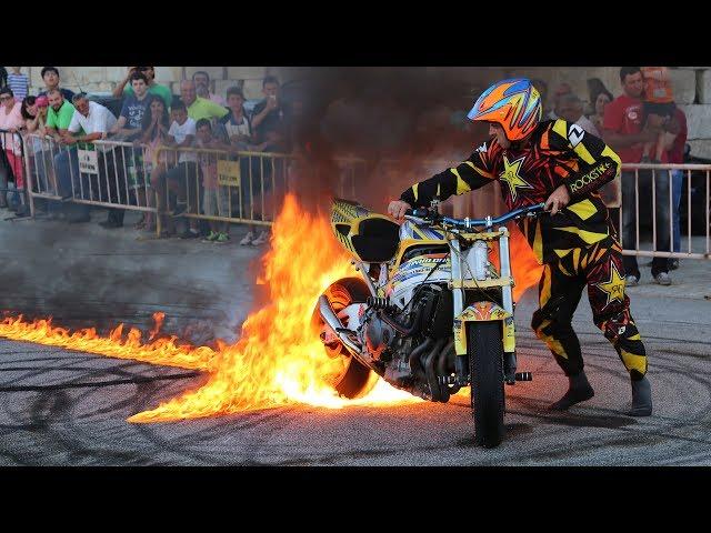 Paulo Martinho | Moto Freestyle | Quemando Rueda [Burnout] | [ Tire 1000 degree ] | BOTICAS