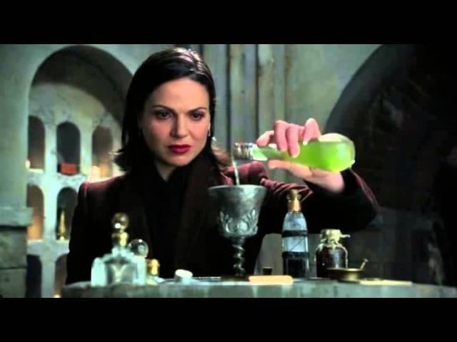 Once Upon A Time 3x09 "Save Henry" Regina drinks a potion to forget who Henry really is