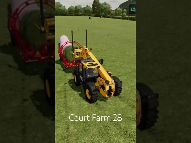 Wrong bale size? No problem! Court Farm on Farming Simulator 22. #shorts #fs22 #farmingsimulator22