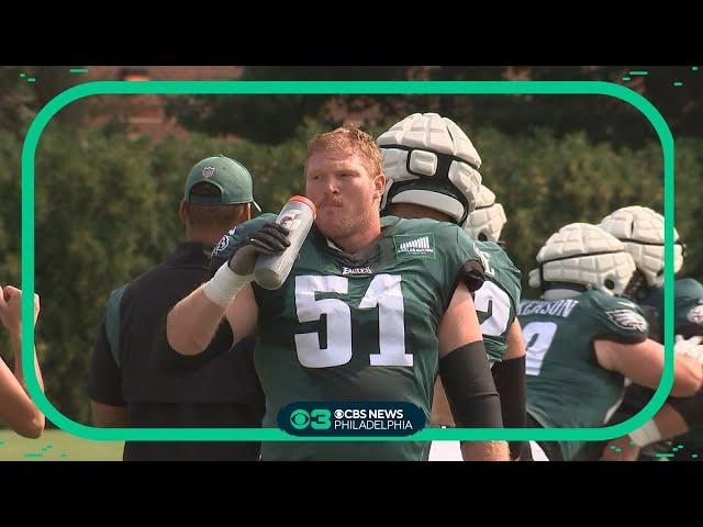 Eagles training camp: Cam Jurgens learning ropes at right guard