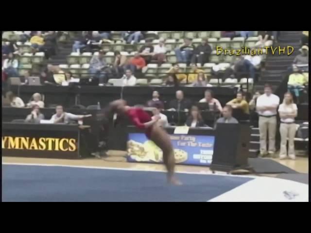 Gymnast wadrobe malfunction