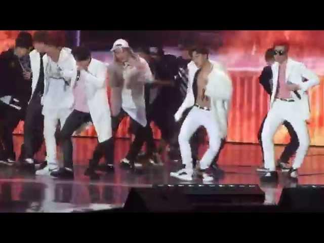 2014.12.3 BTS - Danger @ 2014 MAMA in HK