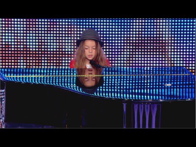 Erza, 8 years old, sings 'Papaoutai' by Stromae - France's Got Talent 2014 audition - Week 2