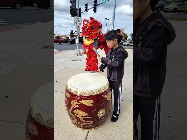 Chinese Lion Dance Drumming