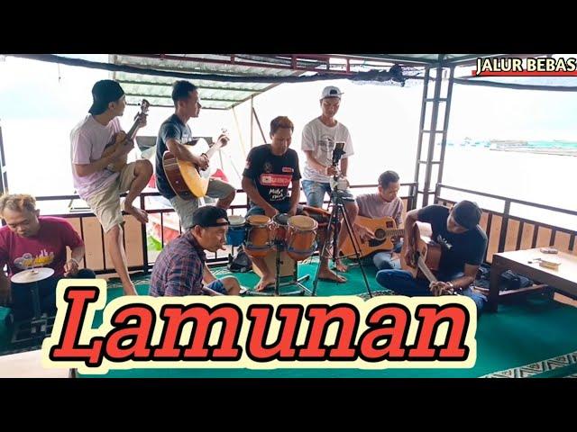 Lamunan cover pengamen jalur bebas dangdut koplo akustik