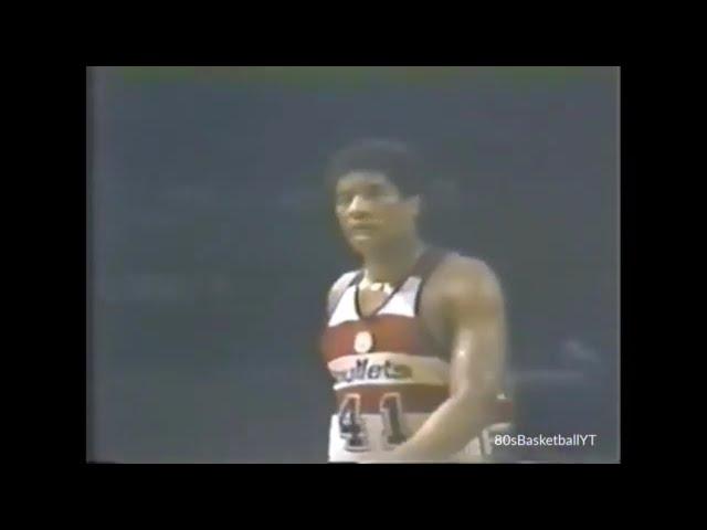 Wes Unseld Highlights vs Knicks 1980