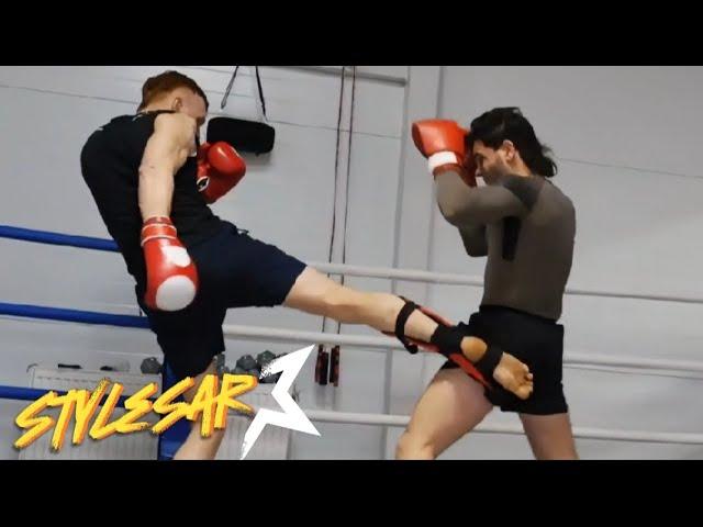 Martial Arts Showdown: Taekwondo vs. Kickboxing!