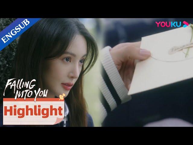 Coach is surprised to receive a love letter from her young student | Falling into You | YOUKU