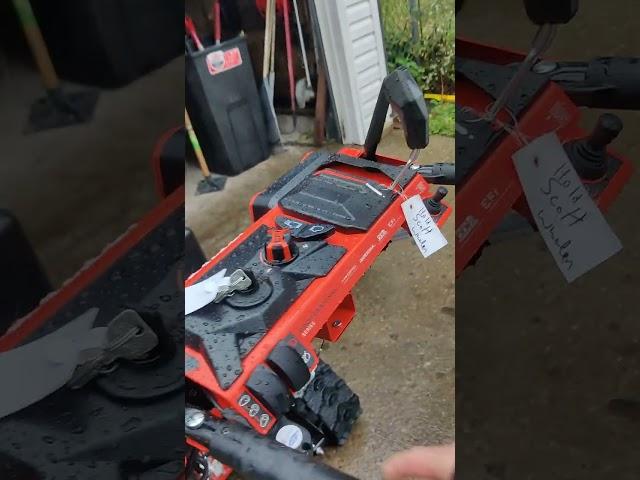 Ariens Kraken Pro snowblower EFI, rapid Track PRO 32 inch.