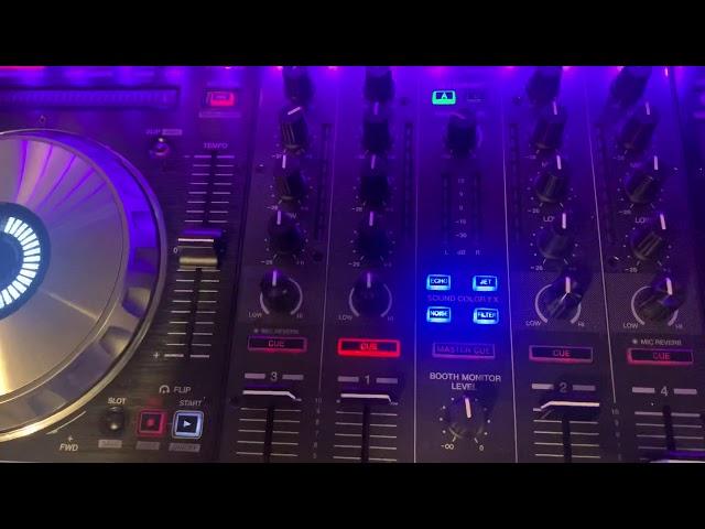 Recording in serato dj with microphone, line in and playing music at the same time