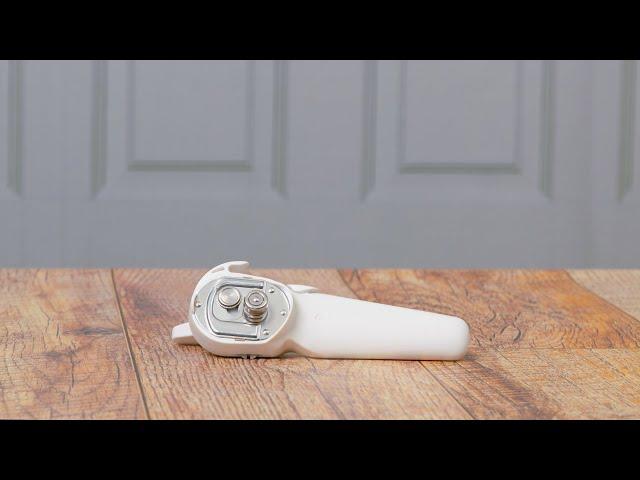 Smooth-Edge Can Opener | Pampered Chef