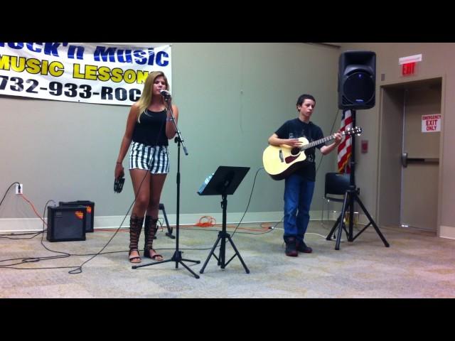 Conor McCormick performs 'Hey Ho' @ MIddletown Library