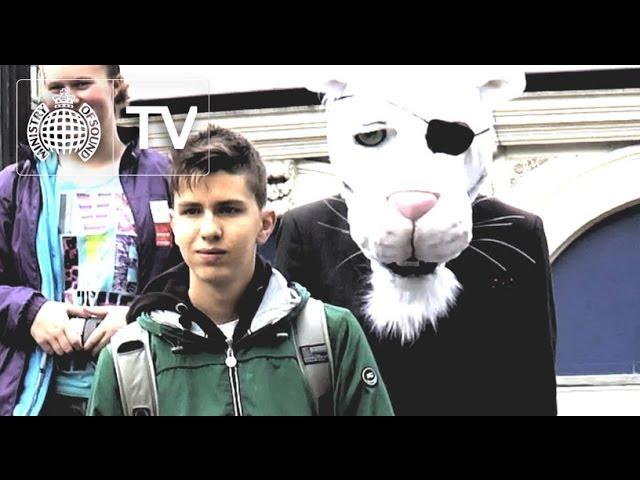 Storm Queen - Photobomb!  (Ministry of Sound TV)