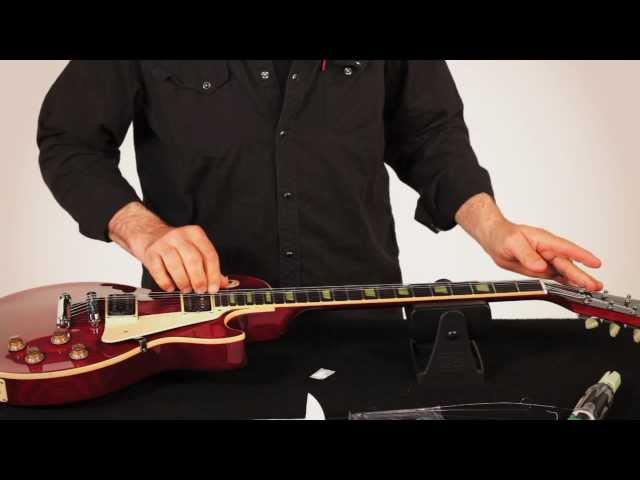 RESTRING: WITH GARY BRAWER - LES PAUL STYLE GUITAR